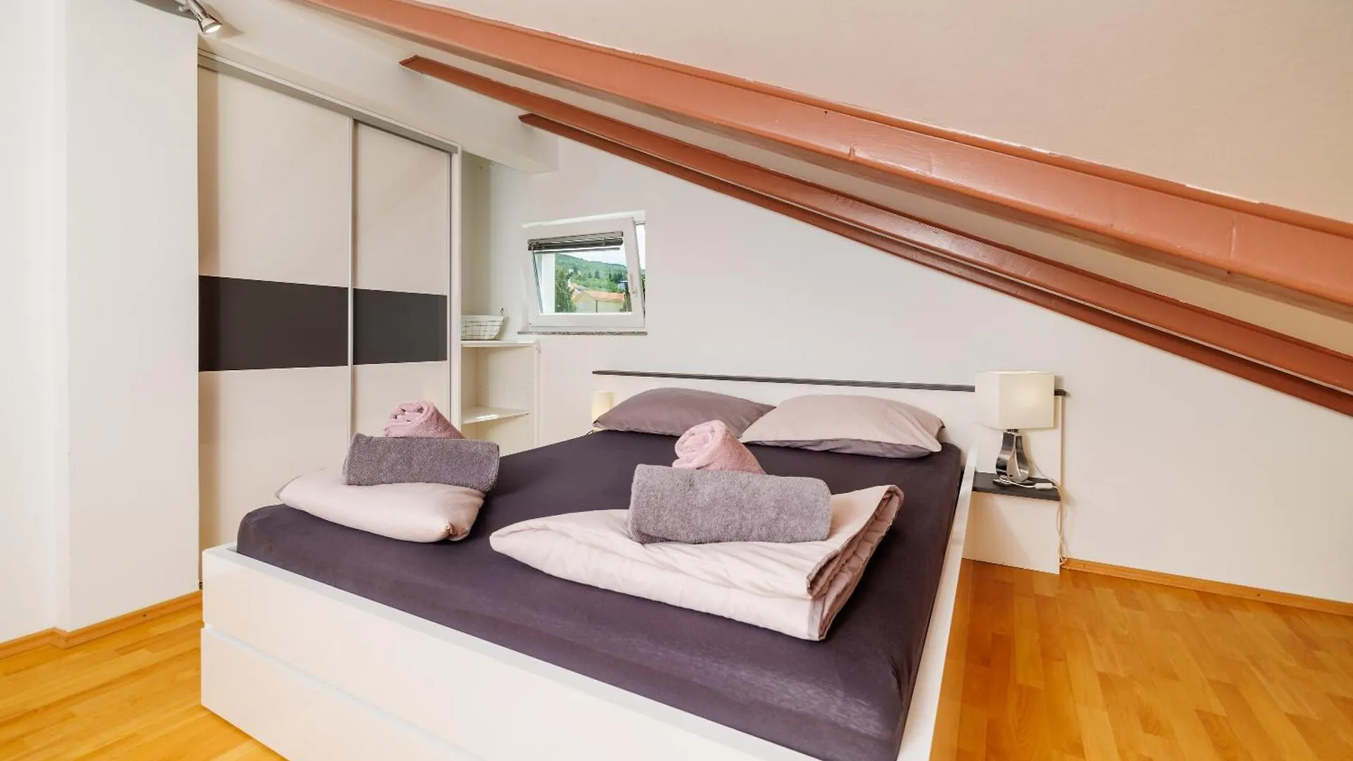 Apartments Victoria Dramalj Croatia