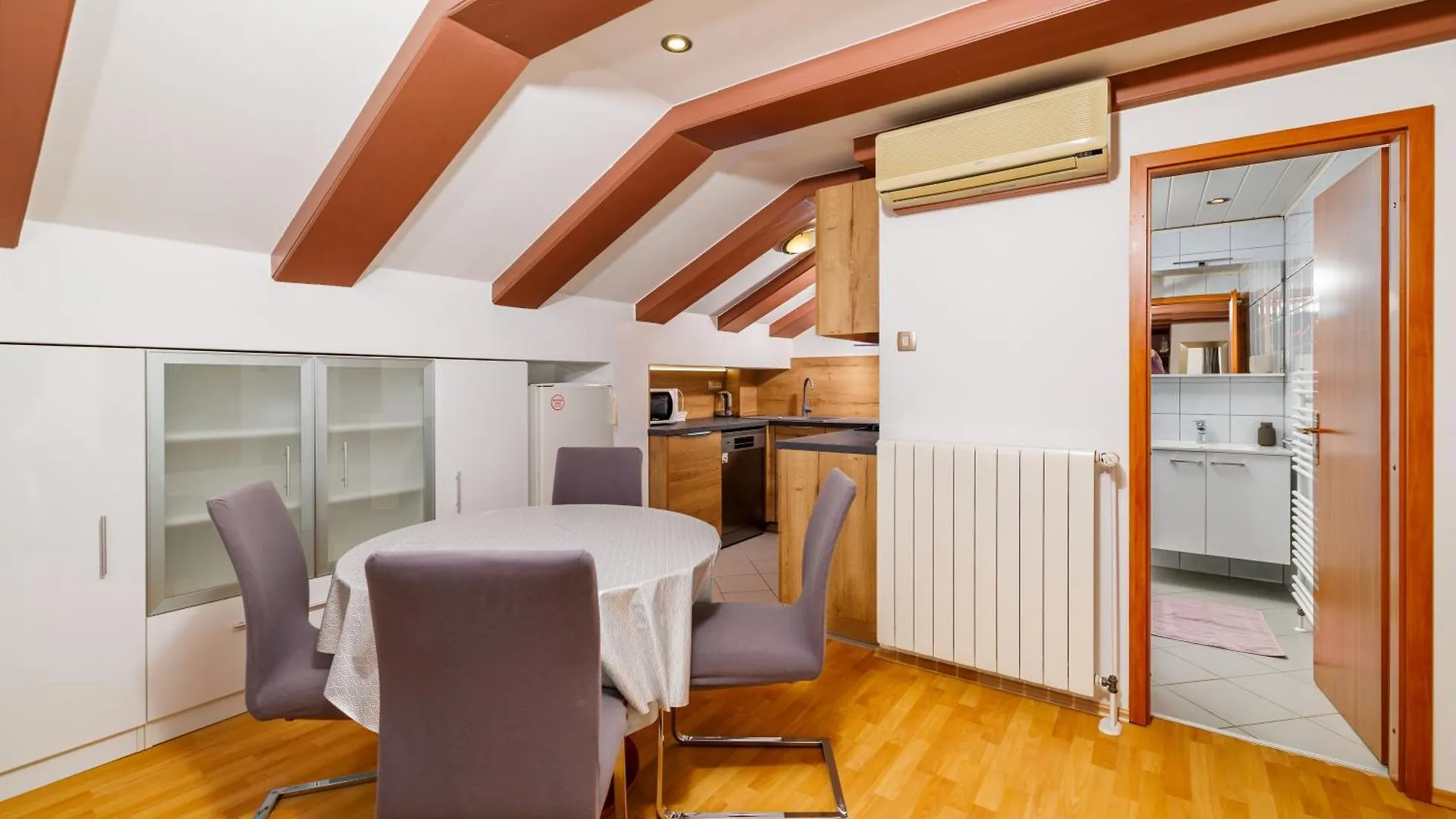 Apartments Victoria Dramalj Croatia