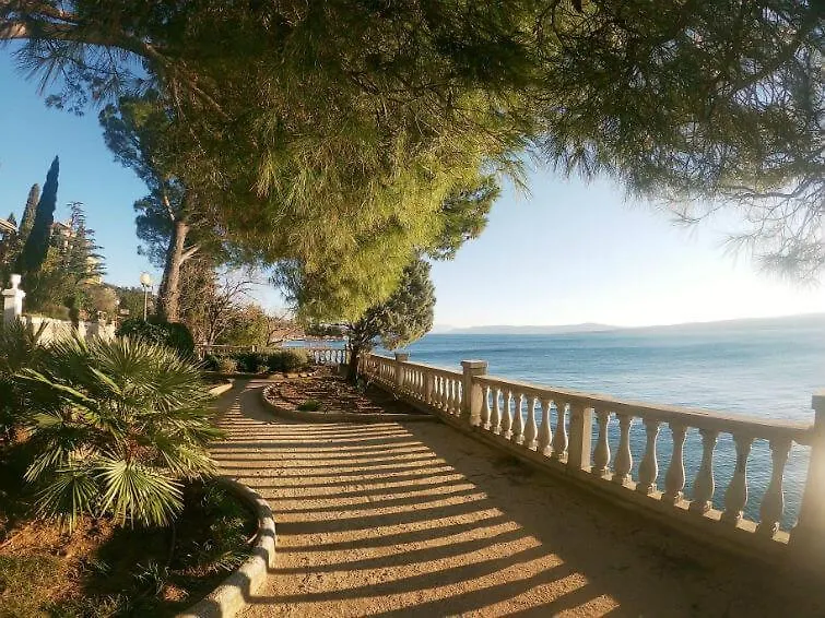 Apartments Victoria Dramalj Croatia